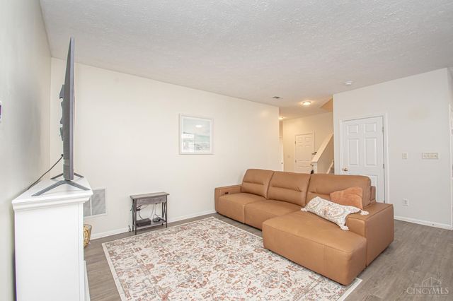 3634 Pebble Creek Court, Mason, OH 45040