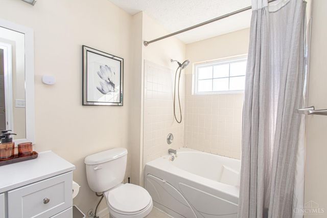 3634 Pebble Creek Court, Mason, OH 45040