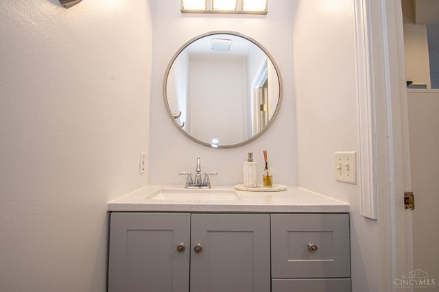 3634 Pebble Creek Court, Mason, OH 45040