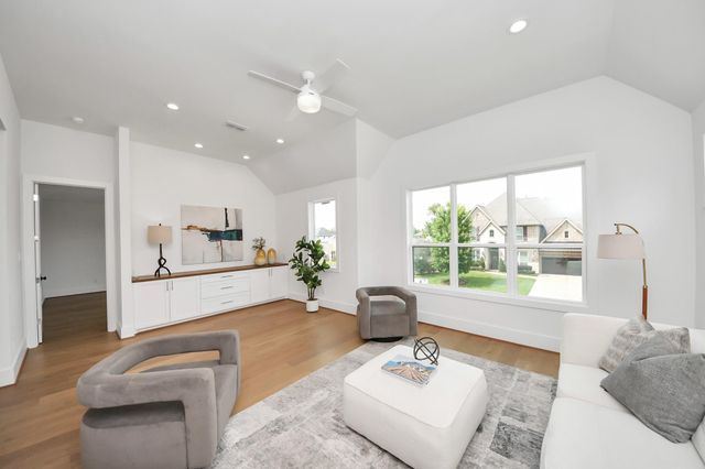 1705 Saxon Drive, Houston, TX 77018