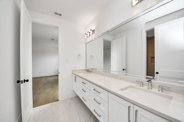 1705 Saxon Drive, Houston, TX 77018