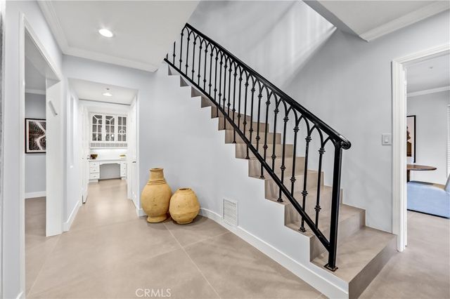 725 N Doheny, Beverly Hills, CA 90210