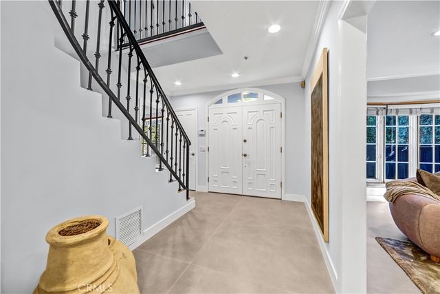 725 N Doheny, Beverly Hills, CA 90210