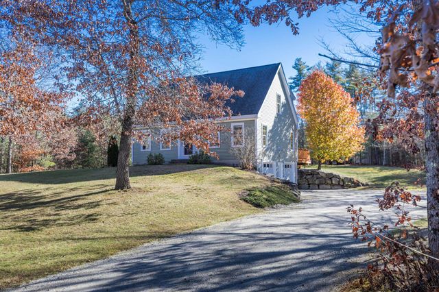 239 Ricker Road, Loudon, NH 03307