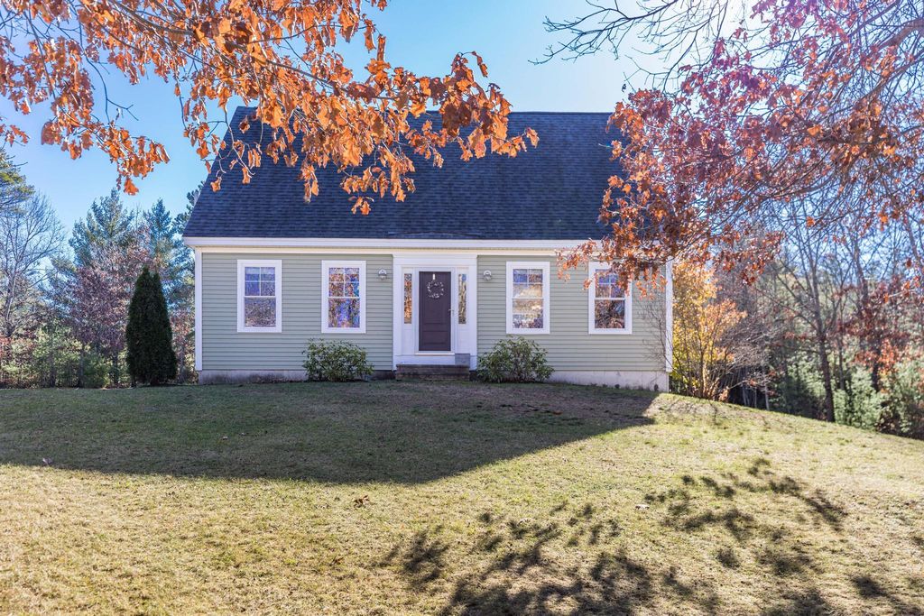 239 Ricker Road, Loudon, NH 03307