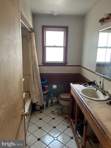 312 SPRING LAKE BLVD, Browns Mills, NJ 08015