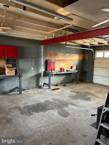 312 SPRING LAKE BLVD, Browns Mills, NJ 08015