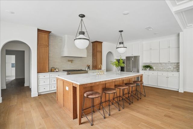 4366 Willow Lane, Dallas, TX 75244