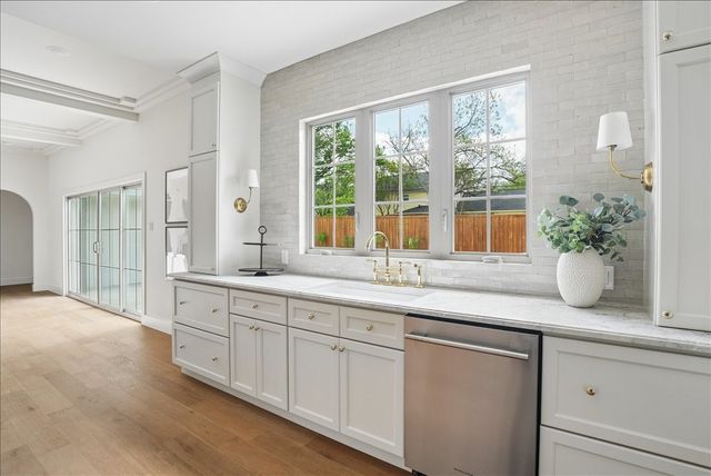 4366 Willow Lane, Dallas, TX 75244