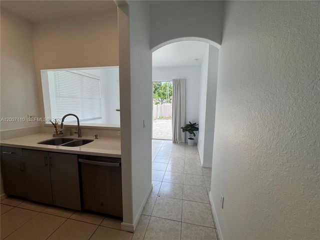 23703 SW 110th Pl 23703, Homestead, FL 33032