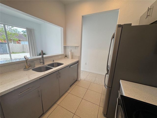 23703 SW 110th Pl 23703, Homestead, FL 33032