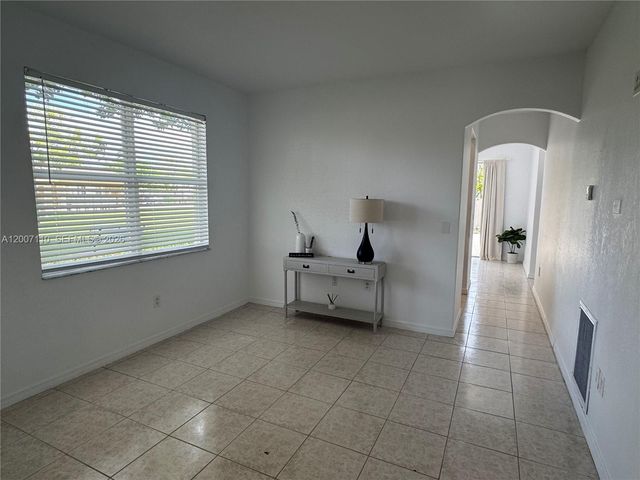 23703 SW 110th Pl 23703, Homestead, FL 33032