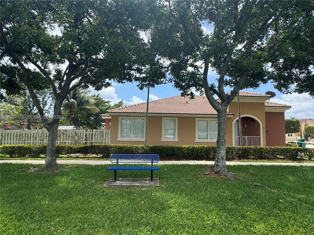 23703 SW 110th Pl 23703, Homestead, FL 33032