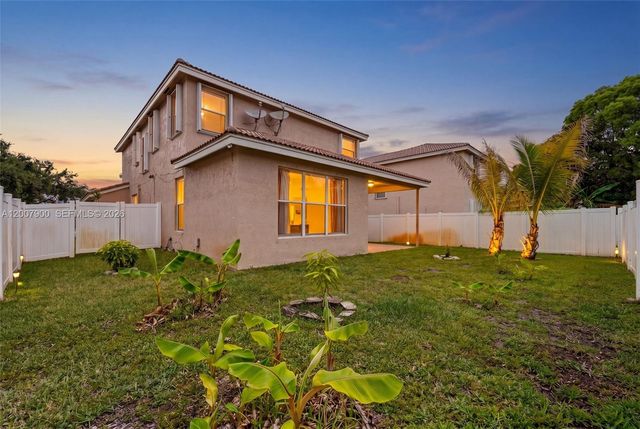 16438 SW 28th St, Miramar, FL 33027