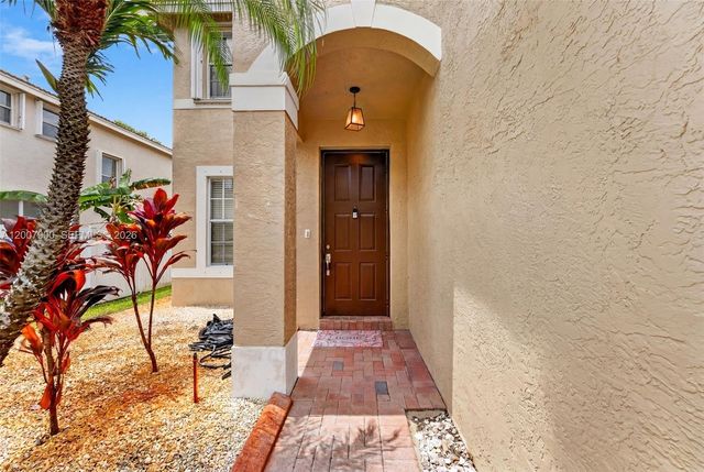 16438 SW 28th St, Miramar, FL 33027