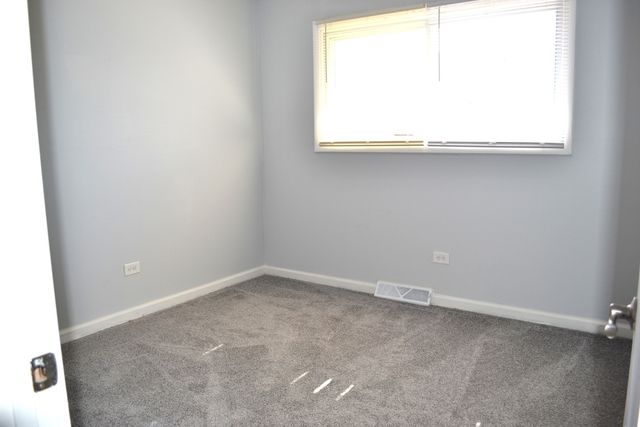 16456 George Drive, Oak Forest, IL 60452