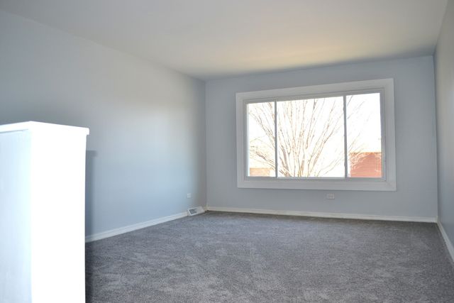 16456 George Drive, Oak Forest, IL 60452