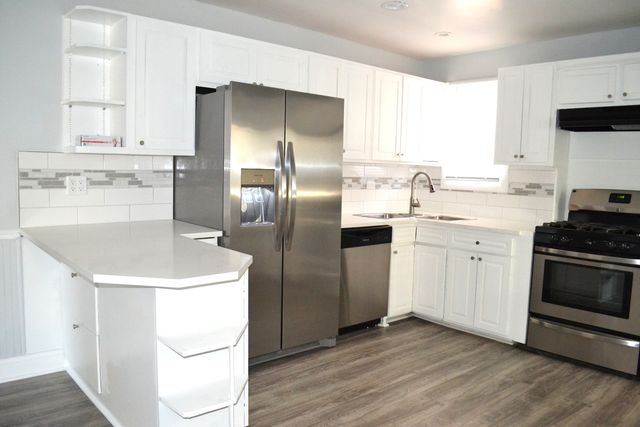 16456 George Drive, Oak Forest, IL 60452