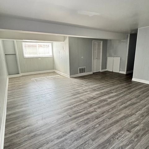 16456 George Drive, Oak Forest, IL 60452