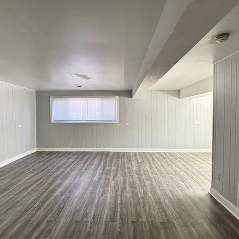 16456 George Drive, Oak Forest, IL 60452