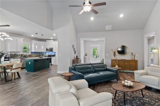 1298 Mud Green Road, Temple, GA 30179