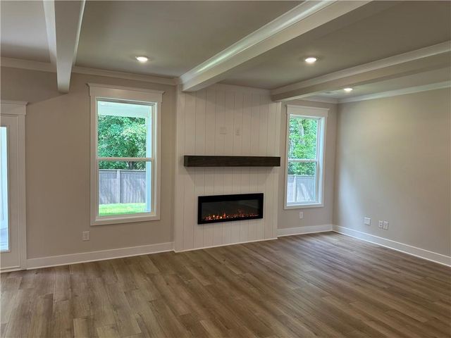 435 Winding Rose Drive, Hoschton, GA 30548