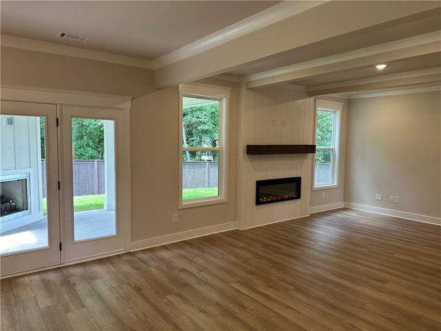 435 Winding Rose Drive, Hoschton, GA 30548