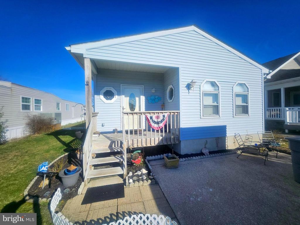 13316 COLONIAL RD, Ocean City, MD 21842