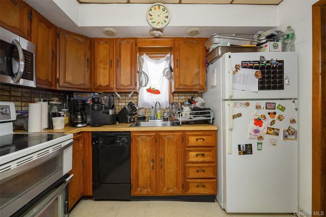 20 W Academy Street, Wappingers Falls, NY 12590