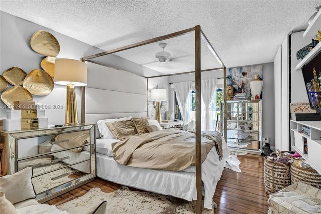 1420 W Sandpiper Cir 1420, Pembroke Pines, FL 33026