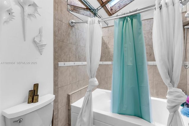 1420 W Sandpiper Cir 1420, Pembroke Pines, FL 33026