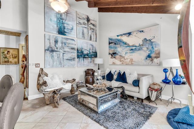 1420 W Sandpiper Cir 1420, Pembroke Pines, FL 33026