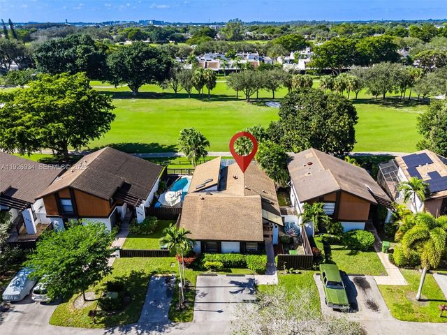 1420 W Sandpiper Cir 1420, Pembroke Pines, FL 33026