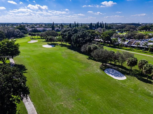 1420 W Sandpiper Cir 1420, Pembroke Pines, FL 33026