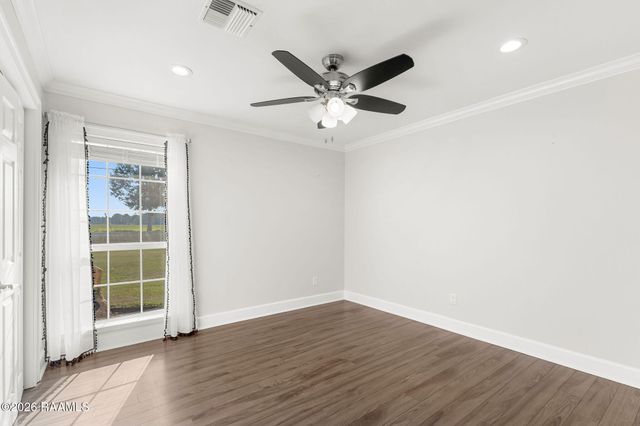 1317 Highway 93 N, Scott, LA 70583