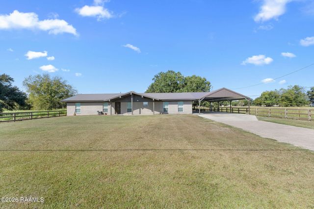 1317 Highway 93 N, Scott, LA 70583
