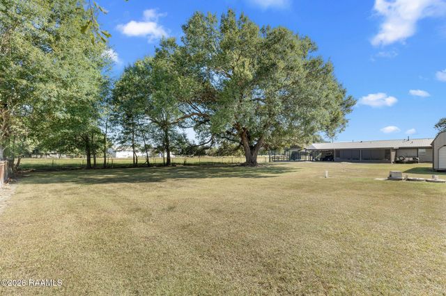 1317 Highway 93 N, Scott, LA 70583