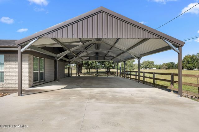 1317 Highway 93 N, Scott, LA 70583