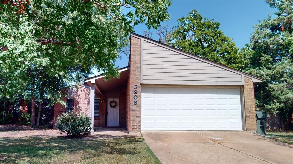 3906 Sioux Circle, Bryan, TX 77802