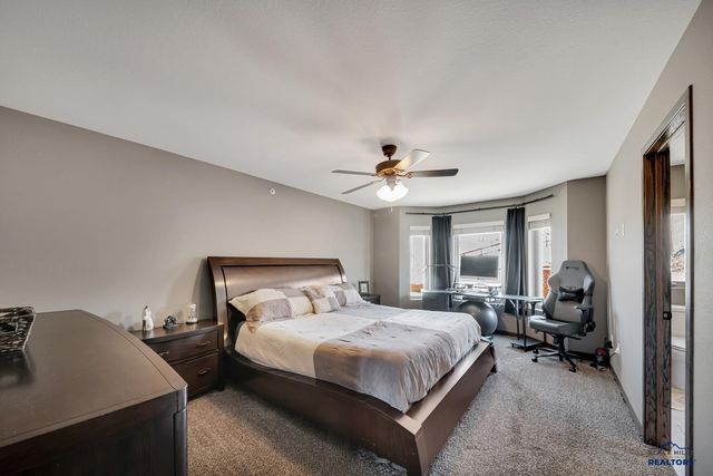 5804 HARPER CT, Rapid City, SD 57702