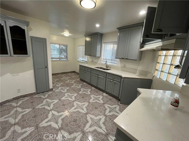 3007 Sequoia, South Gate, CA 90280