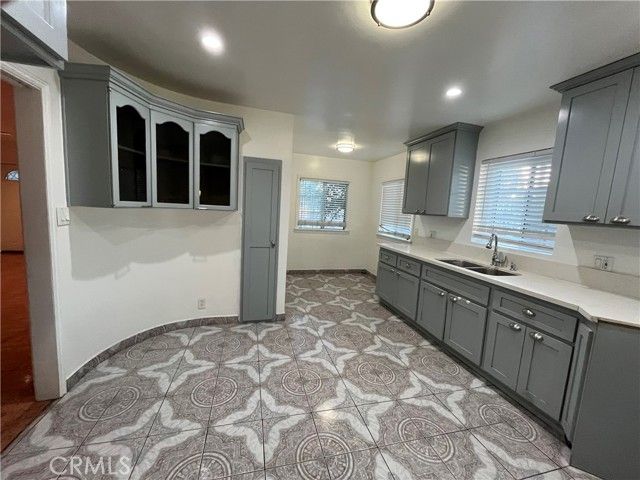 3007 Sequoia, South Gate, CA 90280