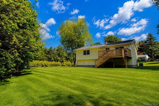 15 Colonial Avenue, Fishkill, NY 12524