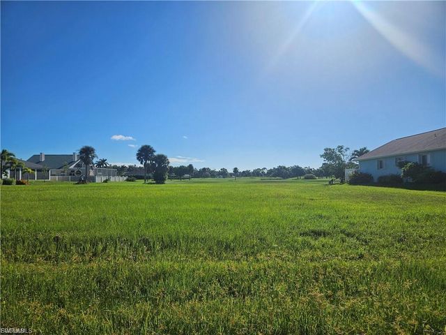 1631 NW 31st AVE, Cape Coral, FL 33993