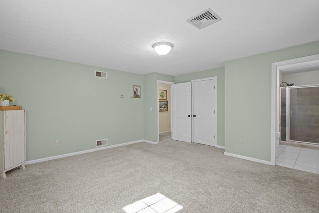 16 Timmins Road, Bow, NH 03304