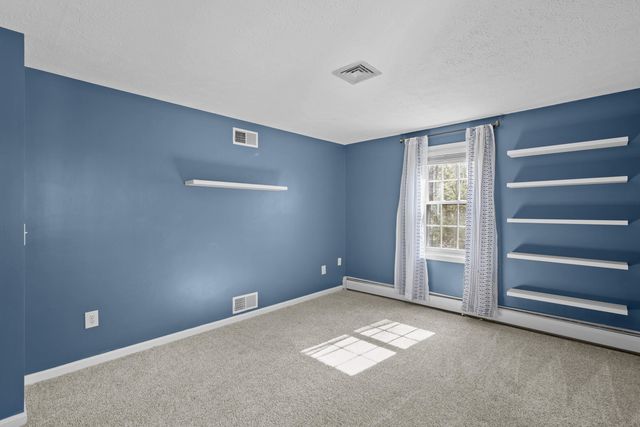 16 Timmins Road, Bow, NH 03304