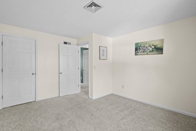 16 Timmins Road, Bow, NH 03304