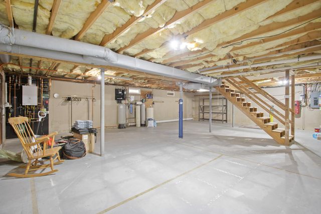 16 Timmins Road, Bow, NH 03304