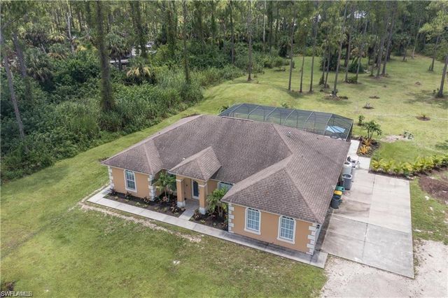 2960 10th AVE NE, Naples, FL 34120