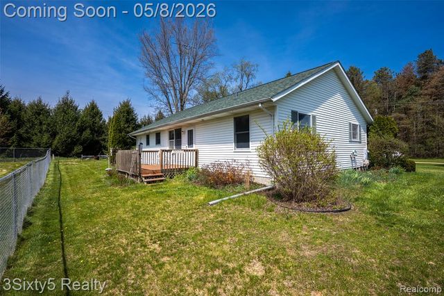 1783 Farnsworth Road, Lapeer, MI 48446
